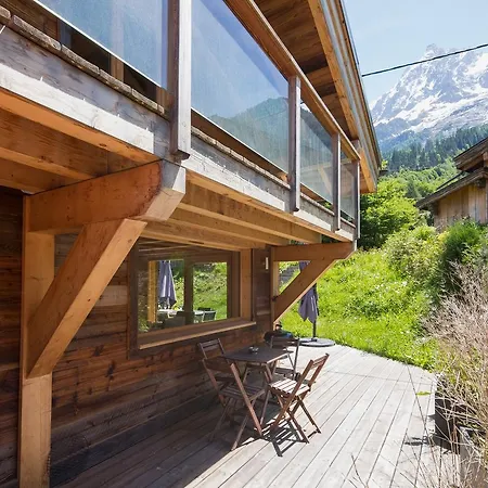 Chalet *